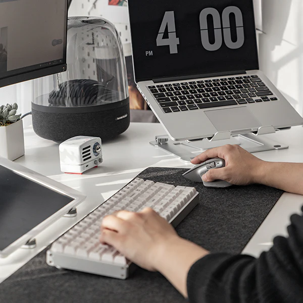 Desky Felt Desk Pad - Image 7